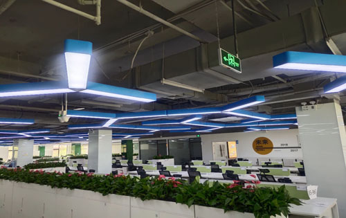 和盈中心实拍图3